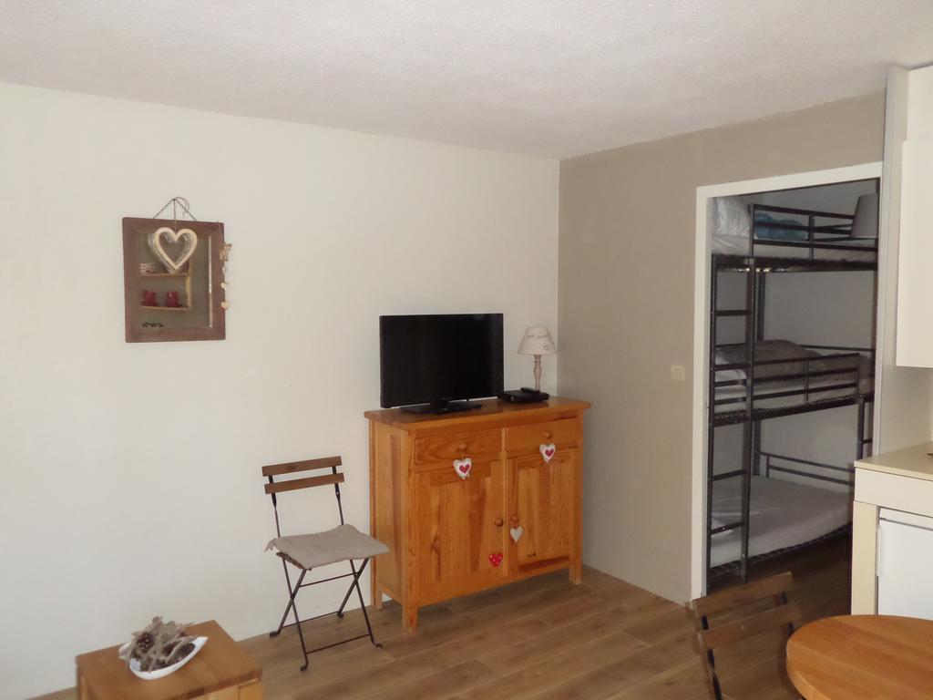 Appartements Les Balcons Du Soleil Font-Romeu-Odeillo-Via Dış mekan fotoğraf